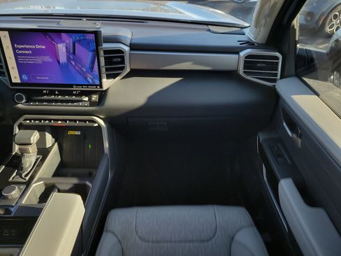 Used 2024 Toyota Tundra Limited image 24