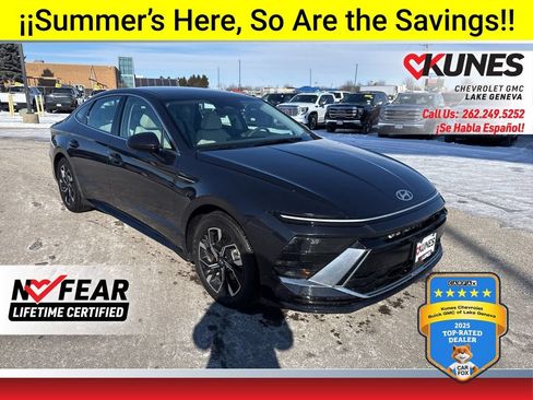 Used 2025 Hyundai Sonata SEL FWD image 1