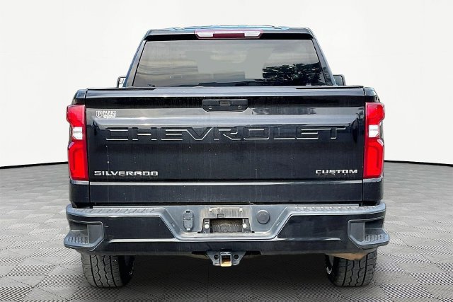 Used 2022 Chevrolet Silverado 1500 Custom AWD/4WD image 6