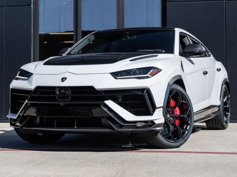 Used 2024 Lamborghini Urus Performante image 1