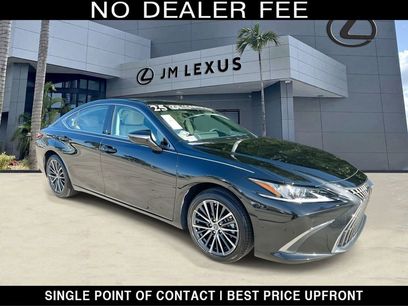 Used 2025 Lexus ES 300h w/ Premium Package