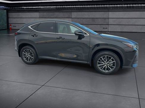Certified 2025 Lexus NX 250 FWD w/ Accessory Package (2T) image 9