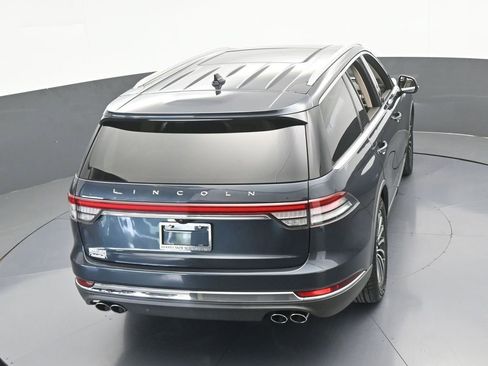 Used 2022 Lincoln Aviator Reserve w/ Elements Package Plus image 61