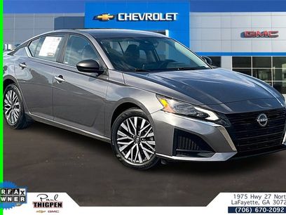 Used 2024 Nissan Altima 2.5 SV