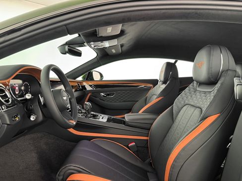 Used 2025 Bentley Continental GT Speed image 19