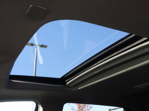 New 2026 GMC Sierra 1500 SLT image 20