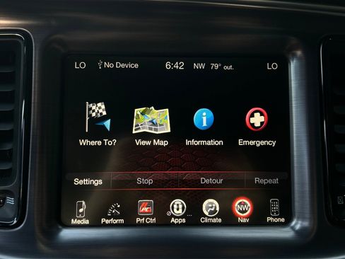 Used 2015 Dodge Challenger R/T RWD image 21