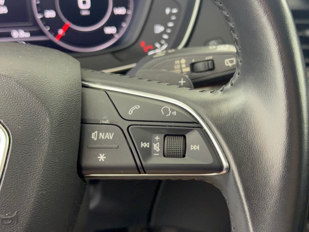 Used 2020 Audi Q5 2.0T Premium Plus w/ Premium Plus Package AWD/4WD image 19