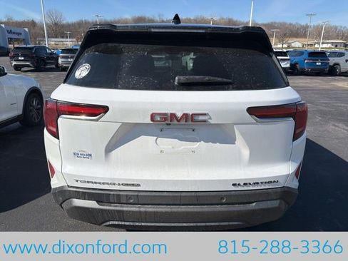 Used 2025 GMC Terrain Elevation image 4