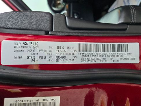 Used 2020 Jeep Grand Cherokee Laredo image 31