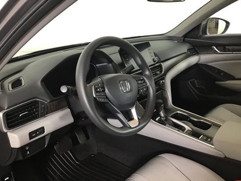 Used 2019 Honda Accord EX image 7