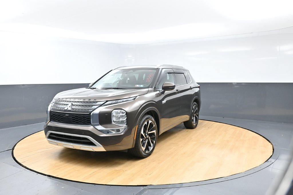 Used 2024 Mitsubishi Outlander SEL Black Edition AWD/4WD image 6