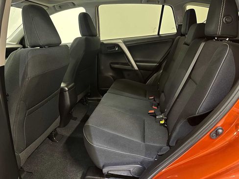 Used 2016 Toyota RAV4 XLE w/ Convenience Package image 22