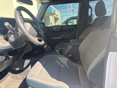 Used 2022 Ford Bronco Outer Banks image 8