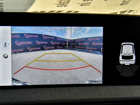 Used 2024 Kia EV6 Light image 19