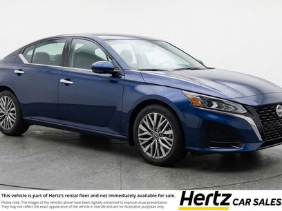 Used 2025 Nissan Altima 2.5 SV