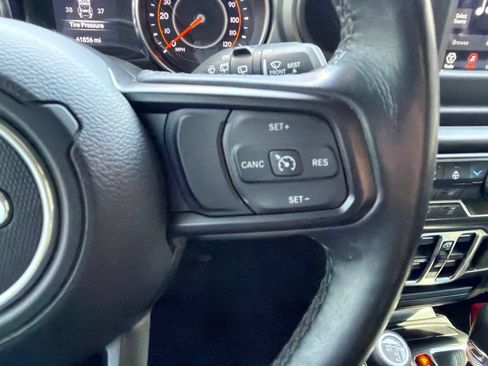 Used 2022 Jeep Wrangler Unlimited Sport AWD/4WD image 24
