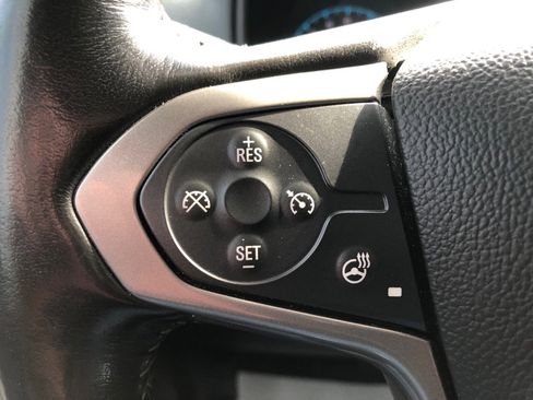 Used 2020 Chevrolet Colorado Z71 image 37