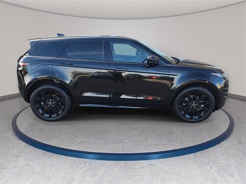 Used 2025 Land Rover Range Rover Evoque Dynamic SE image 4