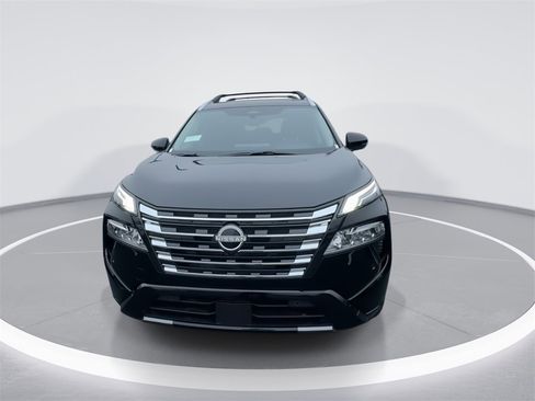 New 2026 Nissan Rogue Platinum w/ Platinum Premium Package image 3