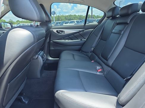 Used 2019 INFINITI Q50 Luxe w/ Essential Package (3.0T Luxe) AWD/4WD image 25