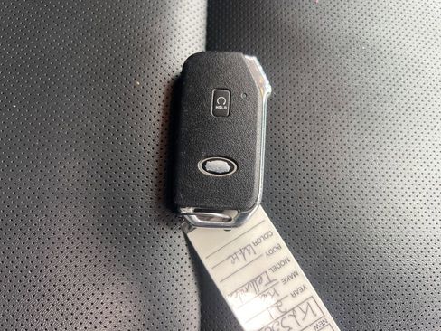 Used 2021 Kia Telluride LX image 25