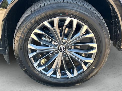 New 2026 Nissan Rogue Platinum AWD/4WD image 24