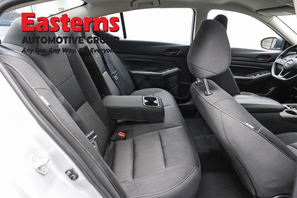 Used 2024 Nissan Altima 2.5 S FWD image 22