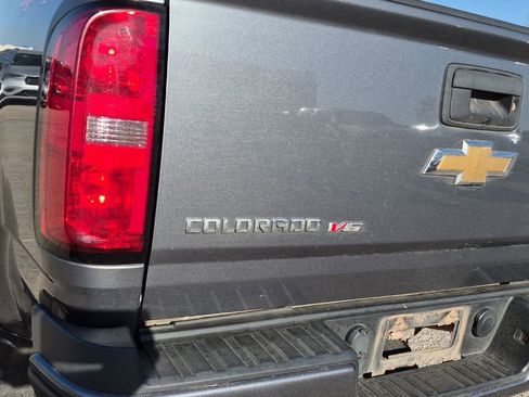 Used 2018 Chevrolet Colorado W/T w/ WT Convenience Package image 11
