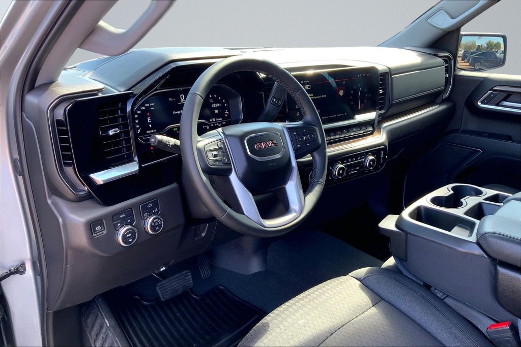 Used 2024 GMC Sierra 1500 Elevation AWD/4WD image 12