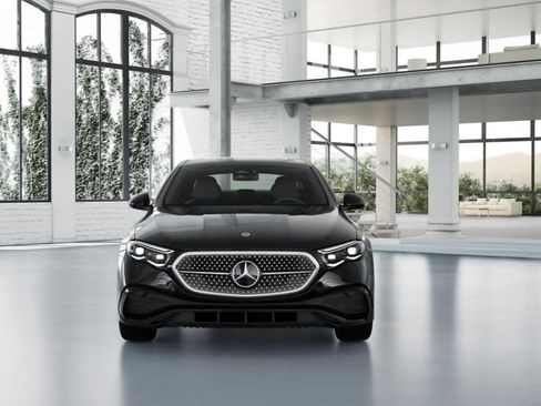 New 2026 Mercedes-Benz E 350 4MATIC Sedan image 8