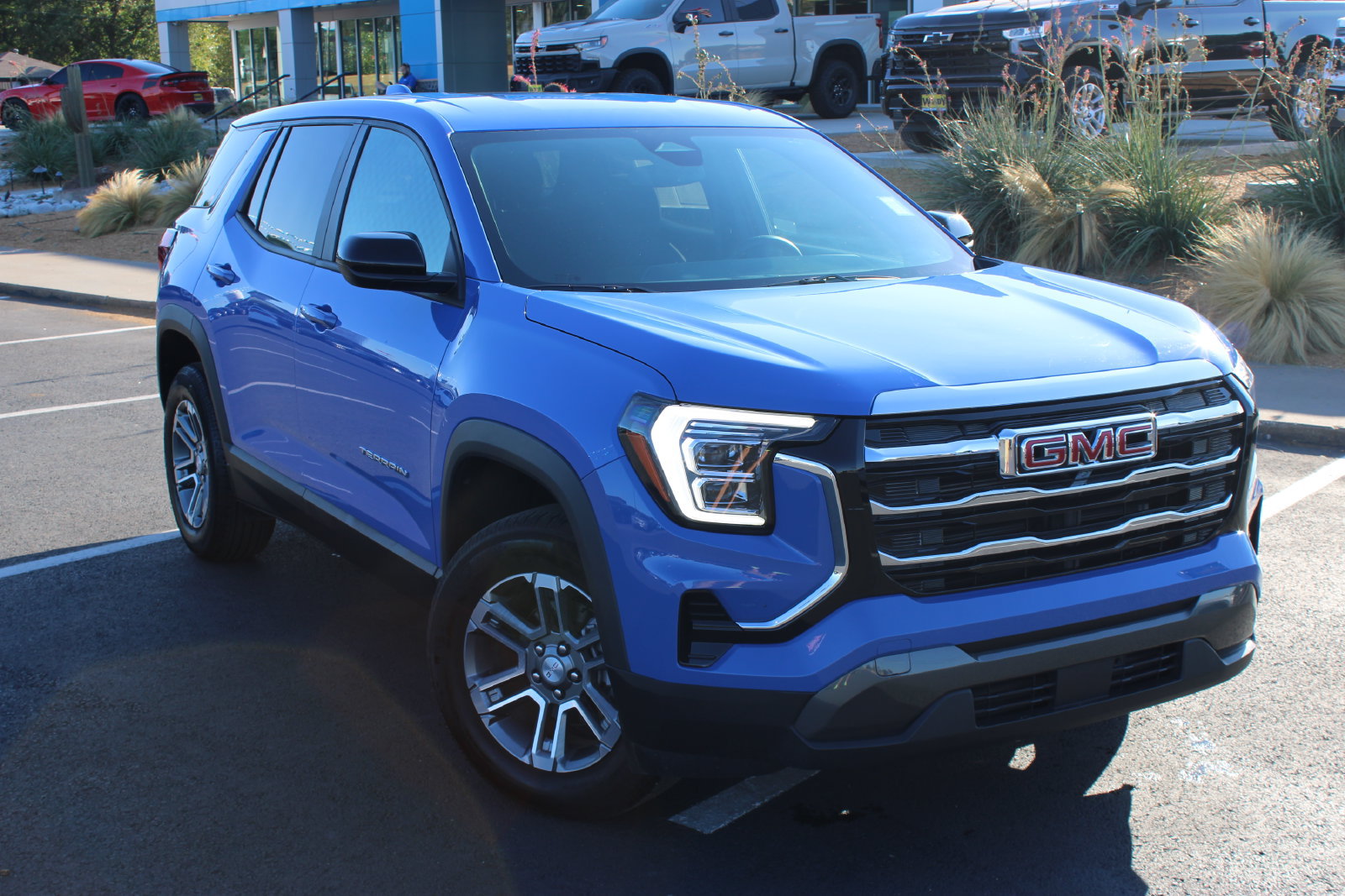 Used 2026 GMC Terrain Elevation FWD image 2