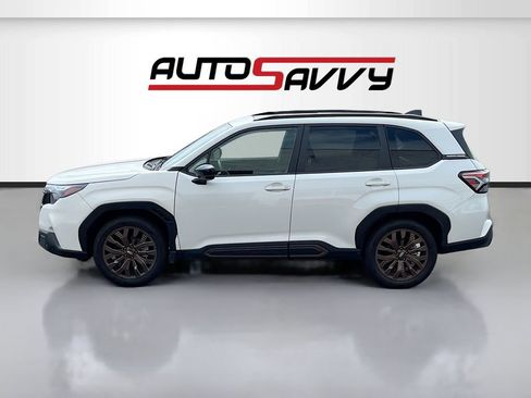 Used 2025 Subaru Forester Sport AWD/4WD image 4