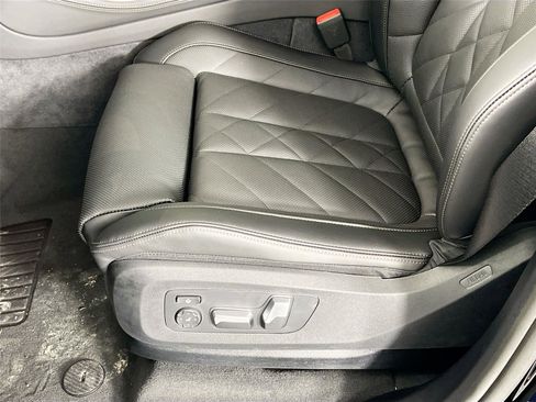 New 2026 BMW X5 xDrive40i w/ Premium Package image 19