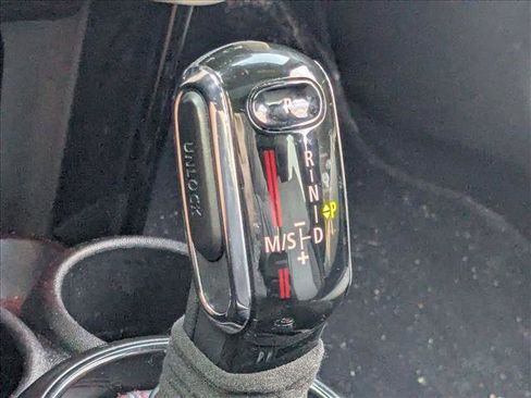 Used 2021 MINI Cooper S w/ Signature Upholstery Package image 8