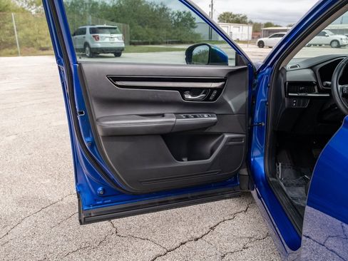 Used 2024 Honda CR-V EX-L image 10