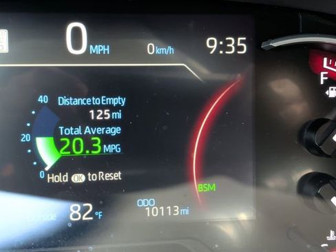 Used 2024 Toyota RAV4 XLE FWD image 18