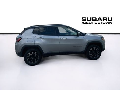 Used 2019 Jeep Compass Trailhawk AWD/4WD image 8
