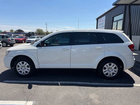 Used 2014 Dodge Journey American Value Package w/ Flexible Seating Group FWD image 3
