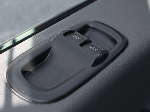 Used 2021 Ford Transit 250 Medium Roof image 20