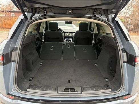 Used 2021 Land Rover Range Rover Evoque SE image 42