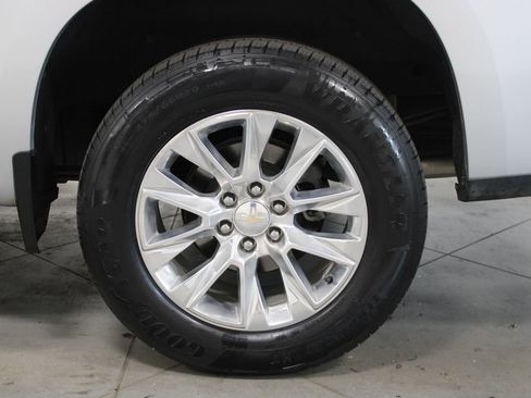 Used 2022 Chevrolet Silverado 1500 LTZ AWD/4WD image 21