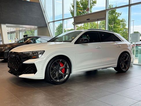 New 2026 Audi RS Q8 performance AWD/4WD image 2