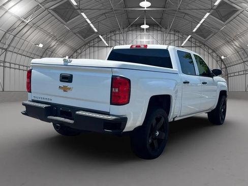 Used 2018 Chevrolet Silverado 1500 W/T w/ Special Service Package AWD/4WD image 6