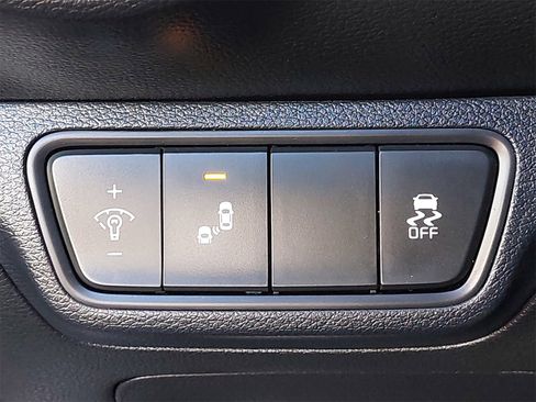 Certified 2023 Kia Forte GT-Line w/ GT-Line Technology Package image 32