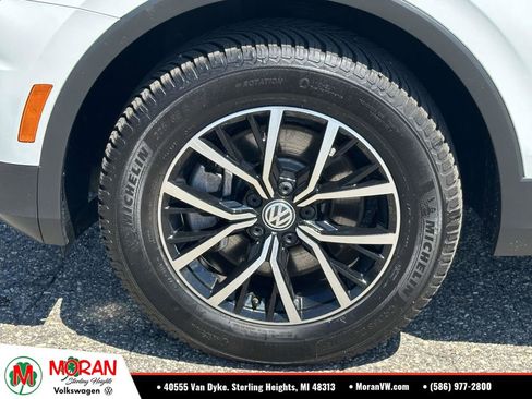Certified 2021 Volkswagen Tiguan SE AWD/4WD image 8
