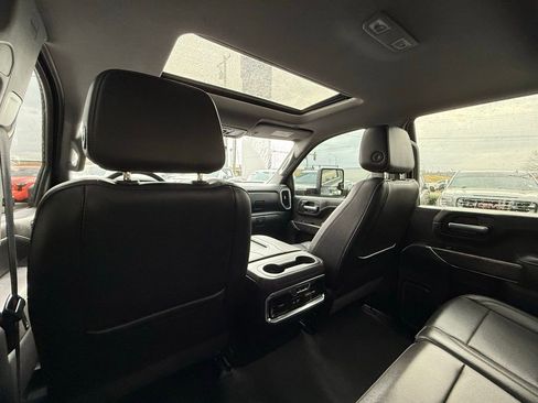 Used 2020 Chevrolet Silverado 2500 LTZ w/ LTZ Premium Package image 27