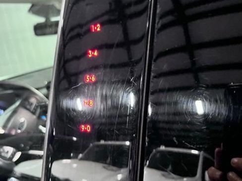 Used 2020 Ford Explorer Limited RWD image 32