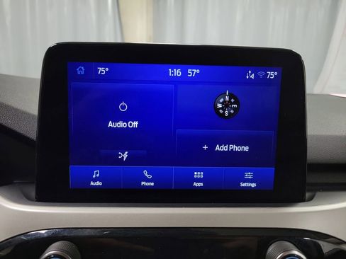 Used 2022 Ford Escape SE image 18