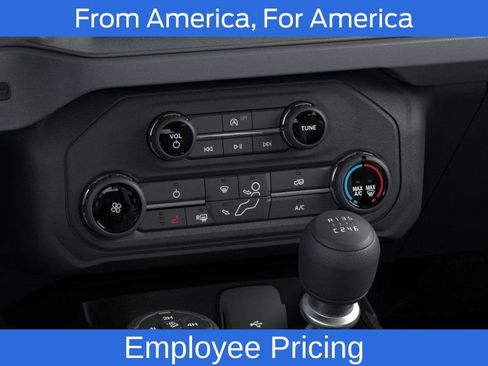 New 2026 Ford Bronco 2-Door w/ Sasquatch Package AWD/4WD image 16